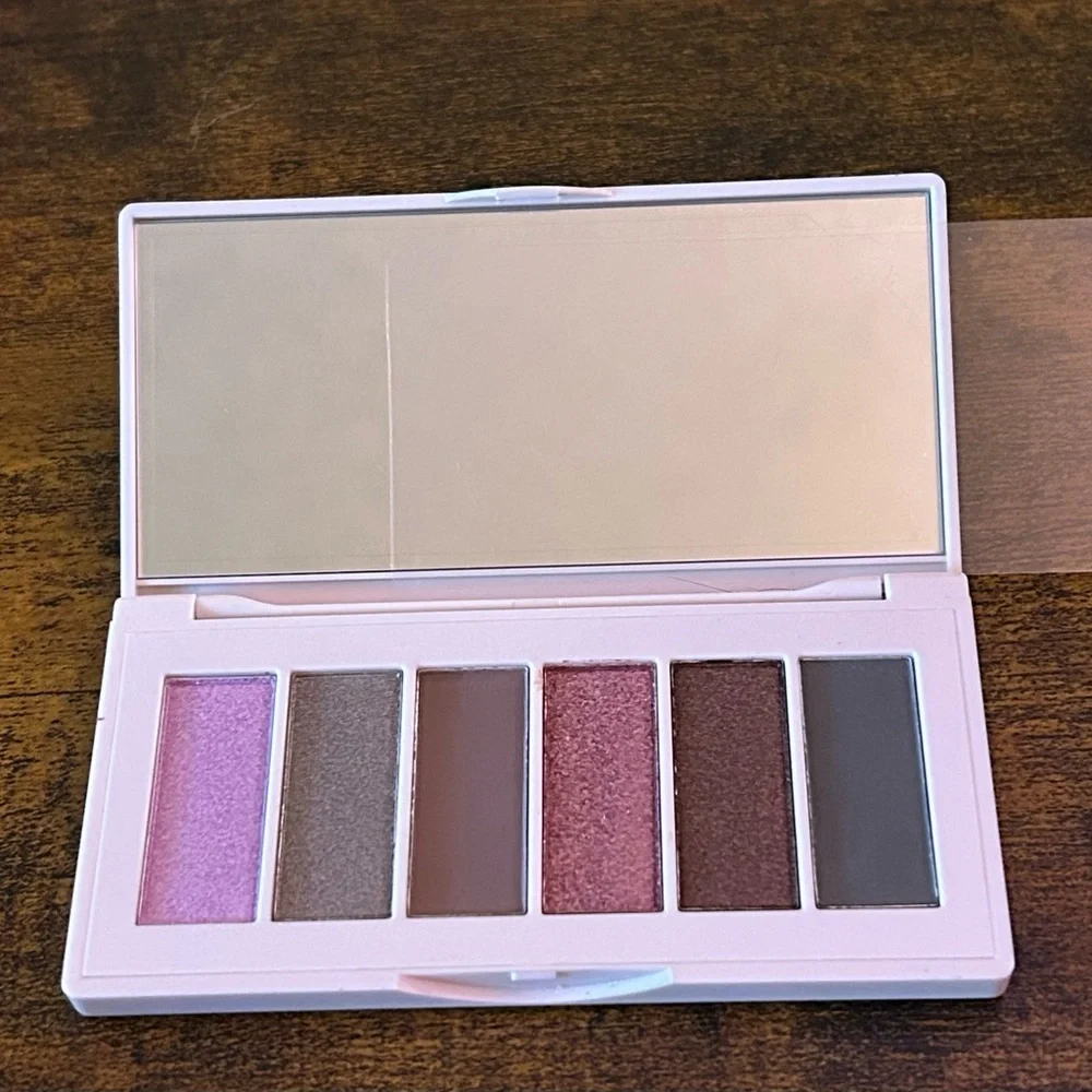 ColourPop Eyeshadow Palette - Pink & Mauve Shades